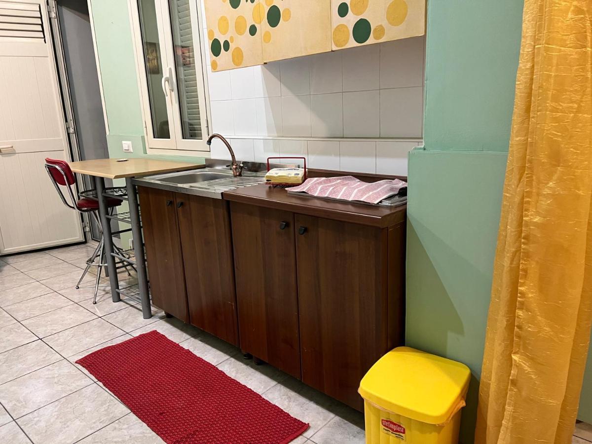 MyHouse 3 - Piccolo appartamento Grande comfort su Catania Esterno foto